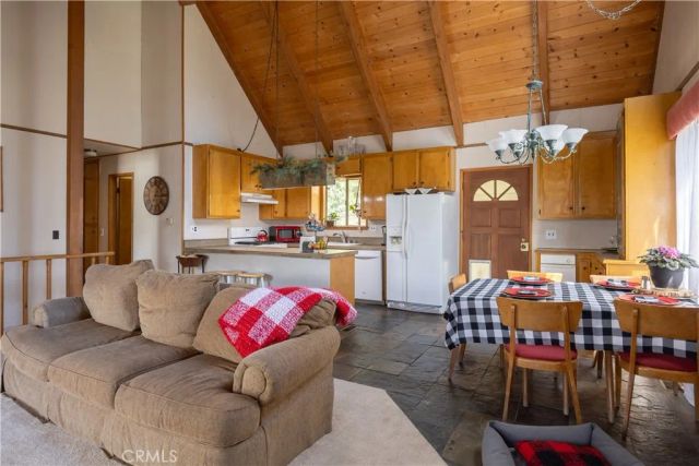 26937 Tunnel Drive, Lake Arrowhead, CA 92352