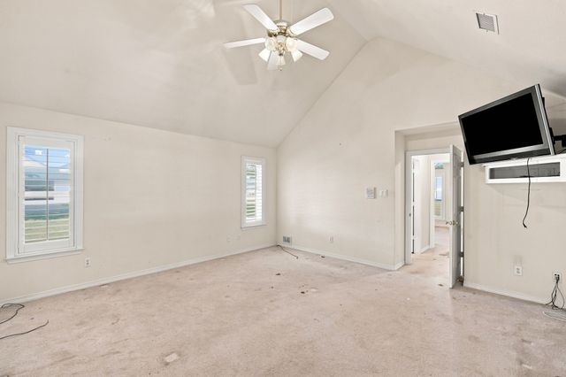 1212 N Creek Circle, Waxahachie, TX 75165