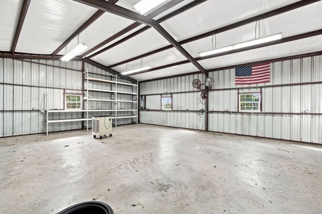 1212 N Creek Circle, Waxahachie, TX 75165