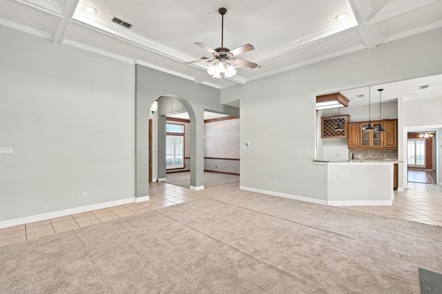 1212 N Creek Circle, Waxahachie, TX 75165