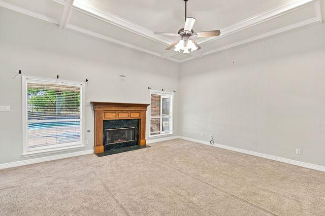 1212 N Creek Circle, Waxahachie, TX 75165