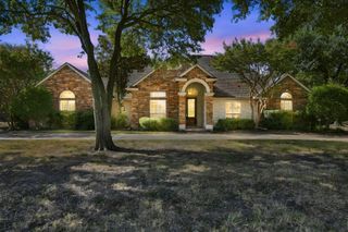1212 N Creek Circle, Waxahachie, TX 75165
