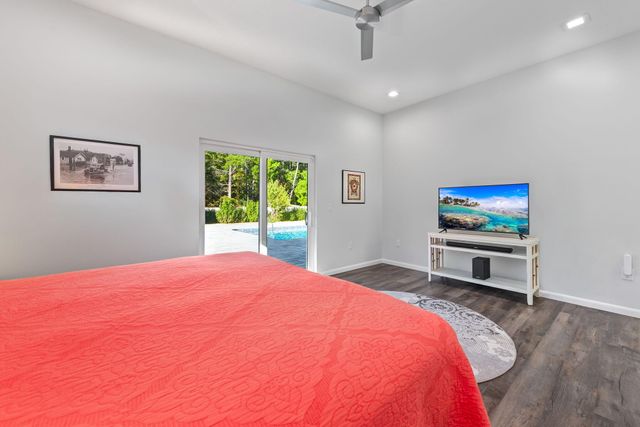 2693 Holley Club Drive, Navarre, FL 32566