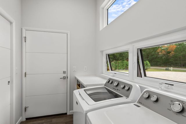 2693 Holley Club Drive, Navarre, FL 32566