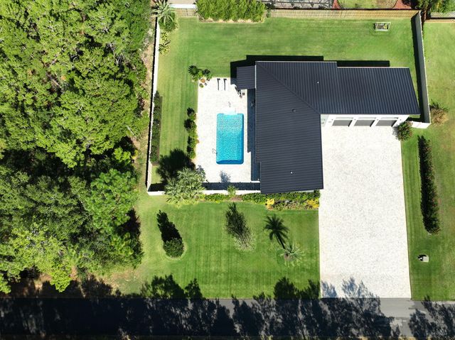 2693 Holley Club Drive, Navarre, FL 32566