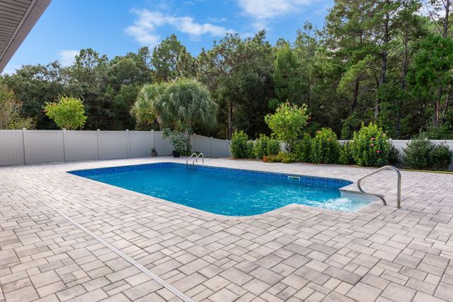 2693 Holley Club Drive, Navarre, FL 32566