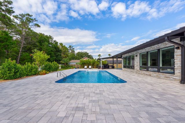 2693 Holley Club Drive, Navarre, FL 32566