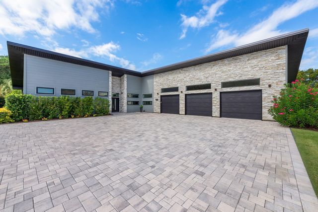 2693 Holley Club Drive, Navarre, FL 32566