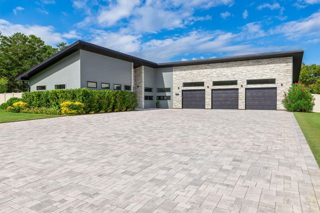 2693 Holley Club Drive, Navarre, FL 32566