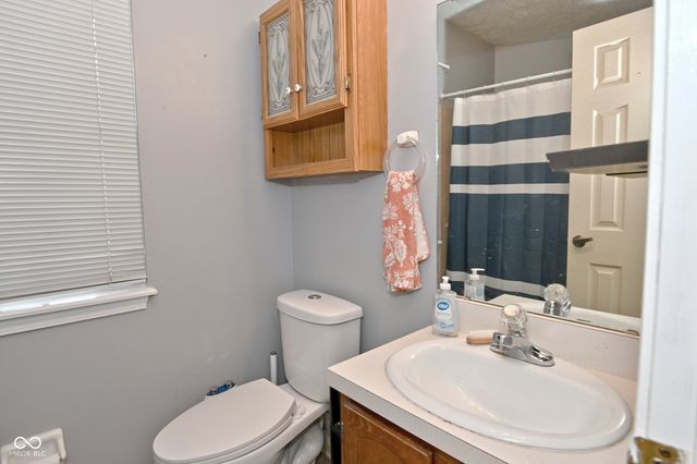 7142 Eagle Cove North Drive, Indianapolis, IN 46254