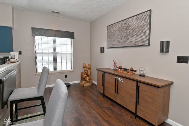 7142 Eagle Cove North Drive, Indianapolis, IN 46254