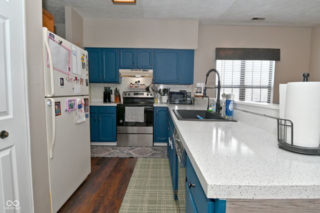 7142 Eagle Cove North Drive, Indianapolis, IN 46254