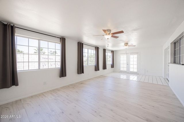 1634 W SACK Drive, Phoenix, AZ 85027
