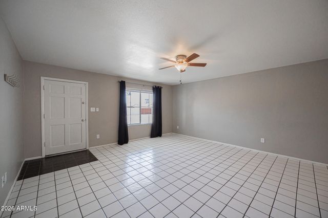 1634 W SACK Drive, Phoenix, AZ 85027