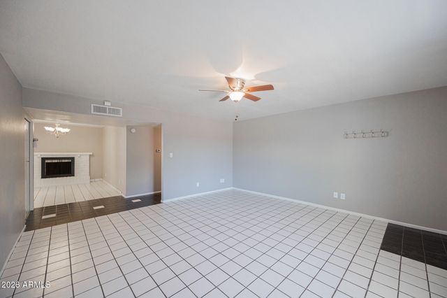 1634 W SACK Drive, Phoenix, AZ 85027