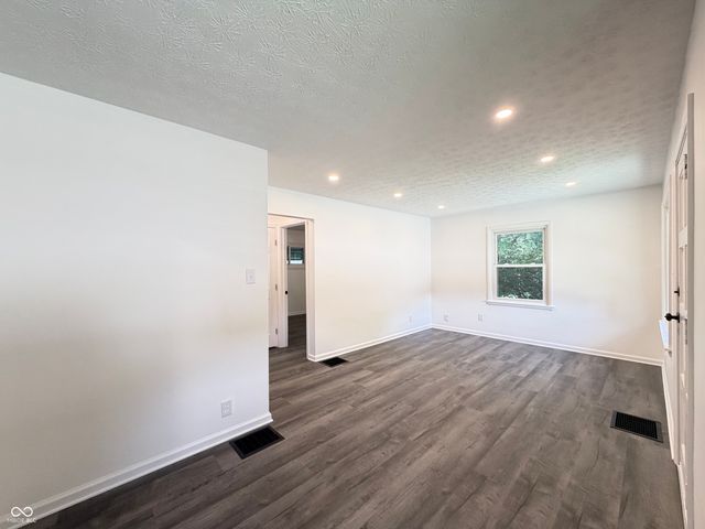 5115 E 20th Place, Indianapolis, IN 46218