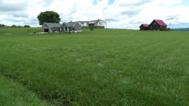 2 A Swan Ridge Rd, Hilham, TN 38568
