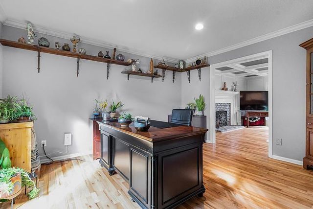 4024 W 124th Street, Leawood, KS 66209