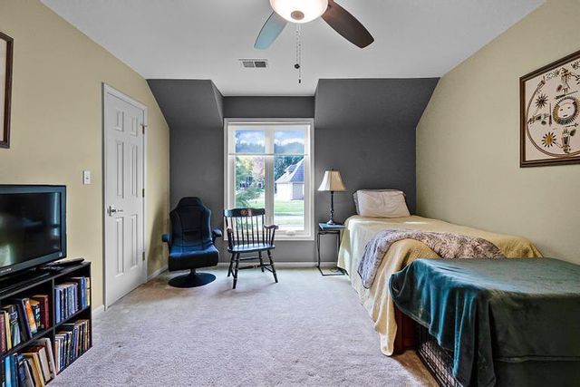 4024 W 124th Street, Leawood, KS 66209