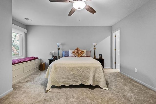 4024 W 124th Street, Leawood, KS 66209