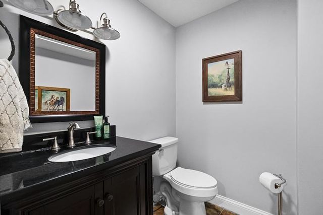 4024 W 124th Street, Leawood, KS 66209