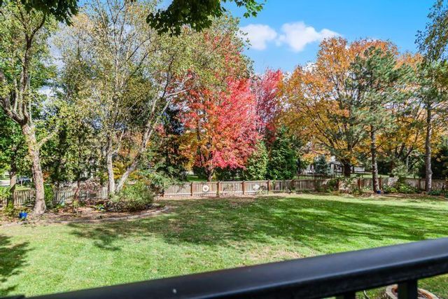 4024 W 124th Street, Leawood, KS 66209