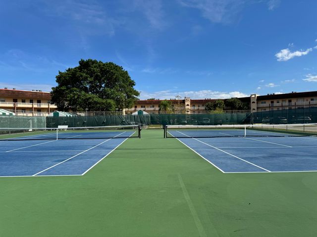 2721 N Pine Island Road 301, Sunrise, FL 33322