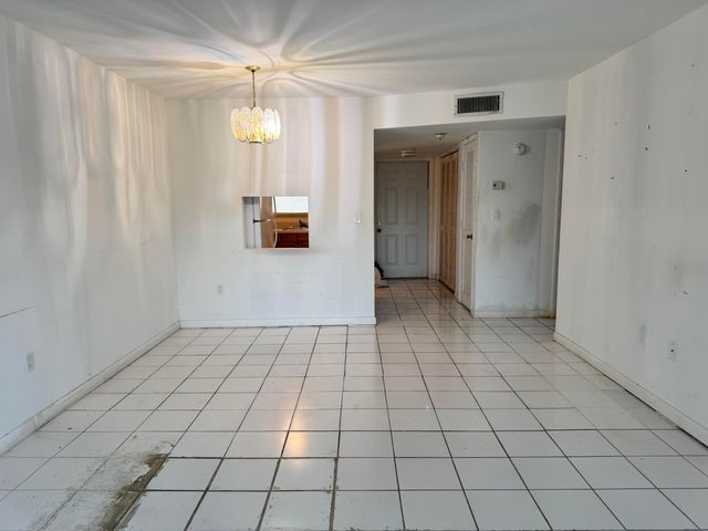 2721 N Pine Island Road 301, Sunrise, FL 33322