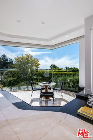 580 Chalette Drive, Beverly Hills, CA 90210