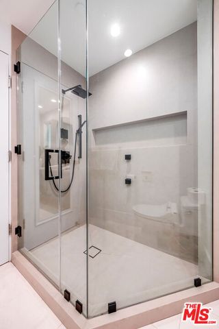 580 Chalette Drive, Beverly Hills, CA 90210