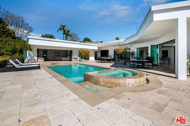 580 Chalette Drive, Beverly Hills, CA 90210