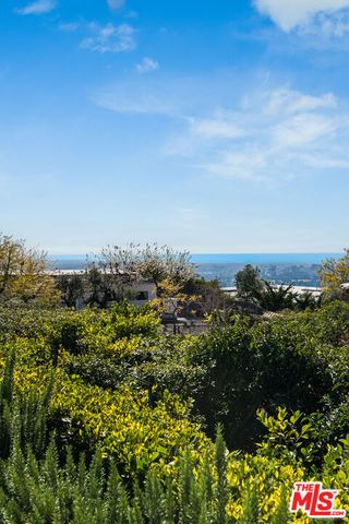 580 Chalette Drive, Beverly Hills, CA 90210