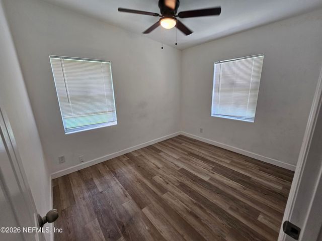 2736 LIPPIA Road, Jacksonville, FL 32209