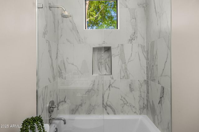 6650 N HILLSIDE Drive, Paradise Valley, AZ 85253