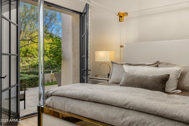 6650 N HILLSIDE Drive, Paradise Valley, AZ 85253