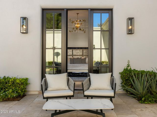 6650 N HILLSIDE Drive, Paradise Valley, AZ 85253