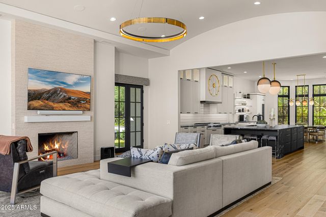 6650 N HILLSIDE Drive, Paradise Valley, AZ 85253