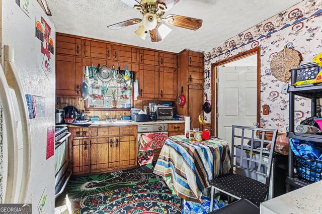 134 Rountree Road, Riverdale, GA 30274