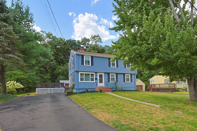 22 Harriss Ct, Abington, MA 02351
