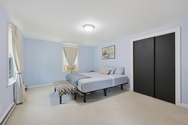 22 Harriss Ct, Abington, MA 02351