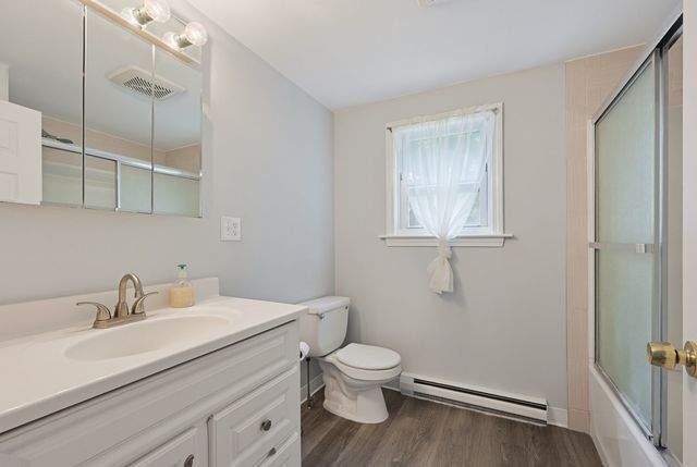 22 Harriss Ct, Abington, MA 02351