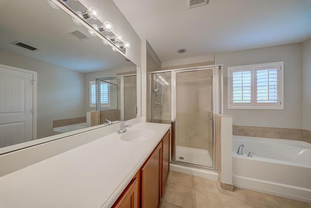 6463 Azura Lake Road, Lake Worth, FL 33463