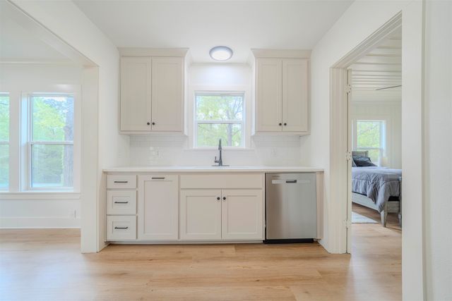 230 Parkwood Street, Kilgore, TX 75662