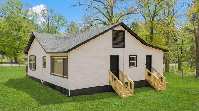 230 Parkwood Street, Kilgore, TX 75662