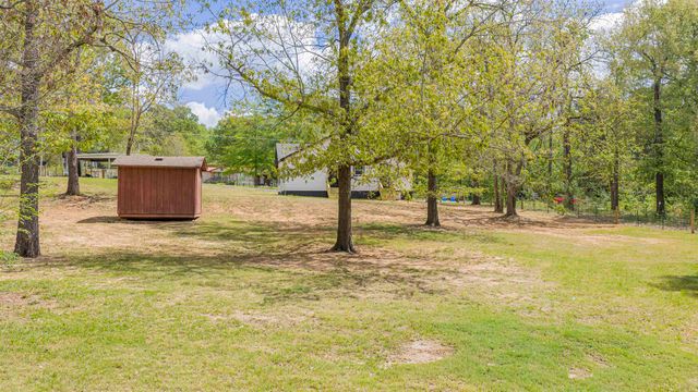 230 Parkwood Street, Kilgore, TX 75662