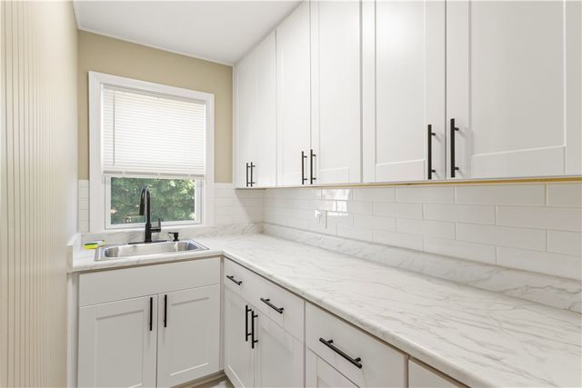 75 Baldwin Street, Pawtucket, RI 02860