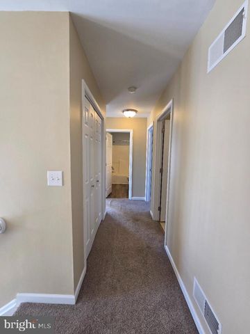 23 OAK KNOLL CIR L-0037 CIR, Lebanon, PA 17042