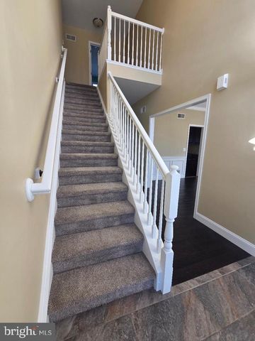 23 OAK KNOLL CIR L-0037 CIR, Lebanon, PA 17042