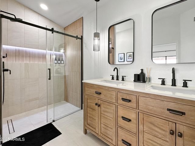 16653 N 59TH Street, Scottsdale, AZ 85254
