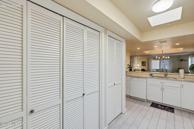 7808 N La Cañada Drive, Tucson, AZ 85704